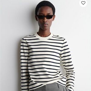 COS Clean Cut Long Sleeve Tee